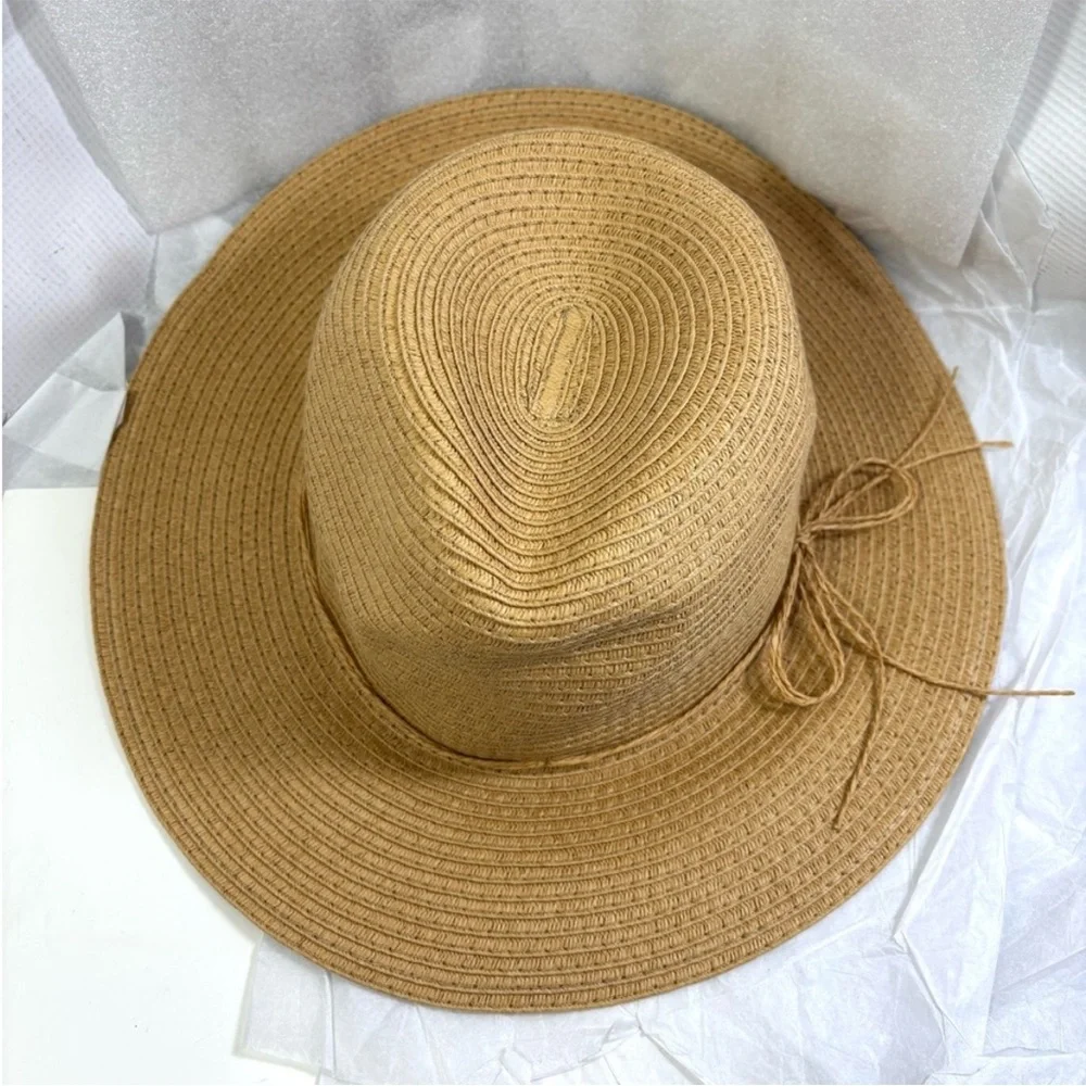 Style & Co. tan straw